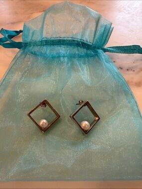 Classic Pearl Accent Silver Square Stud Earrings